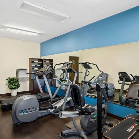 Quality Suites Irving-Las Colinas Экстерьер фото